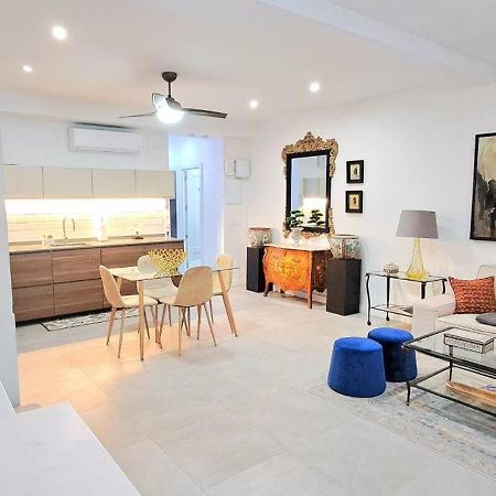 New! Renovated, Centrally Located, Private Entrance, Terrace Leilighet Valencia Eksteriør bilde